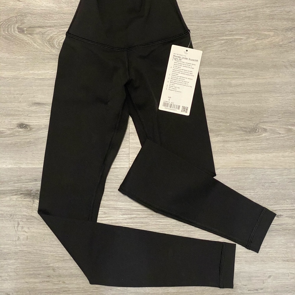LULULEMON Wunder Under super Hr 28” Tight leggings